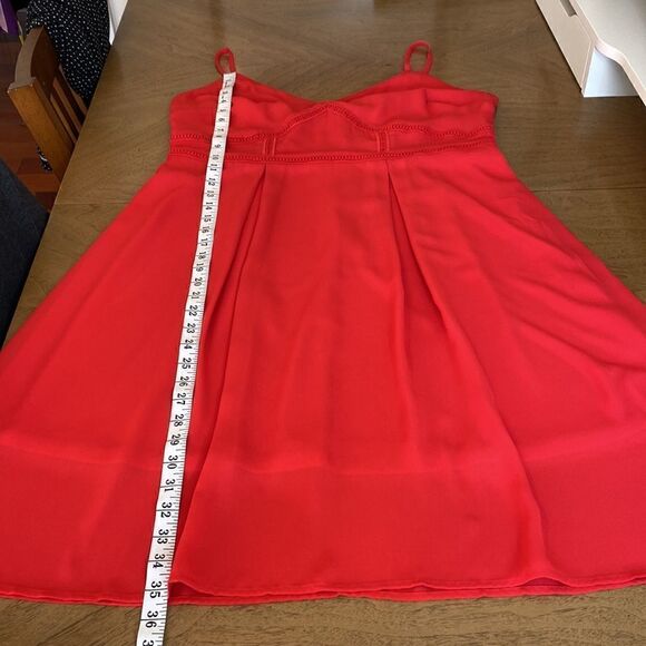 All Worthy Hunter McGrady Chiffon Dress with Lace Insets in Lollipop Red Size 12 - Picture 9 of 9